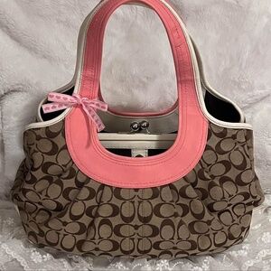Coach Shoulder Bag
